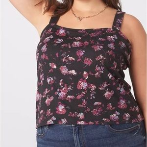 NWT- Crop tank top